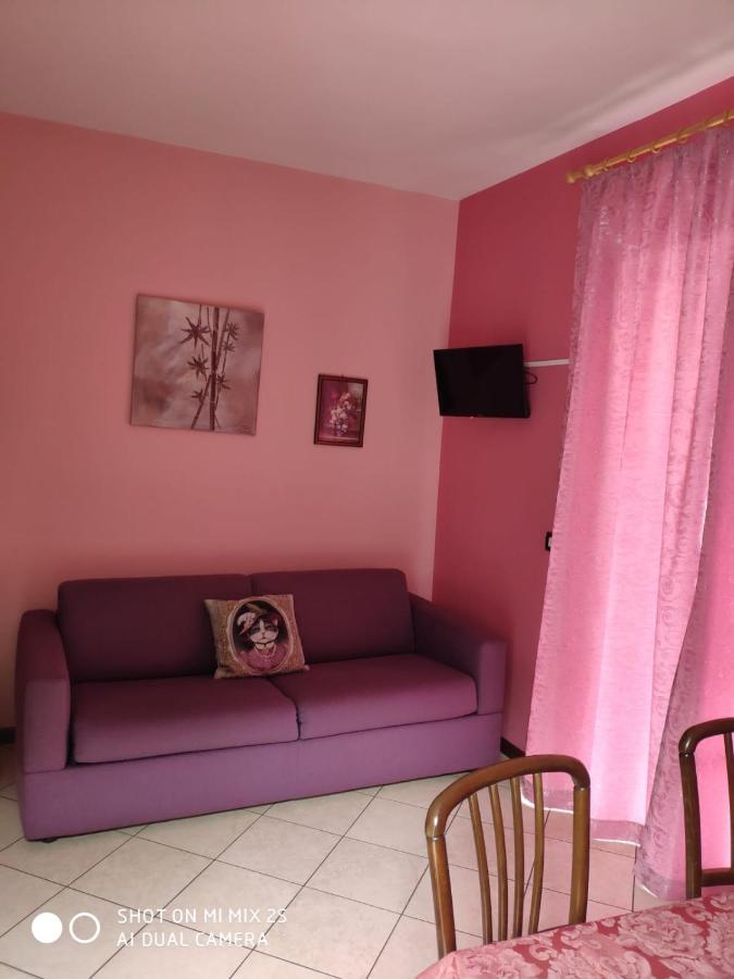 Residence Laguna Beach Pianello Del Lario Ngoại thất bức ảnh
