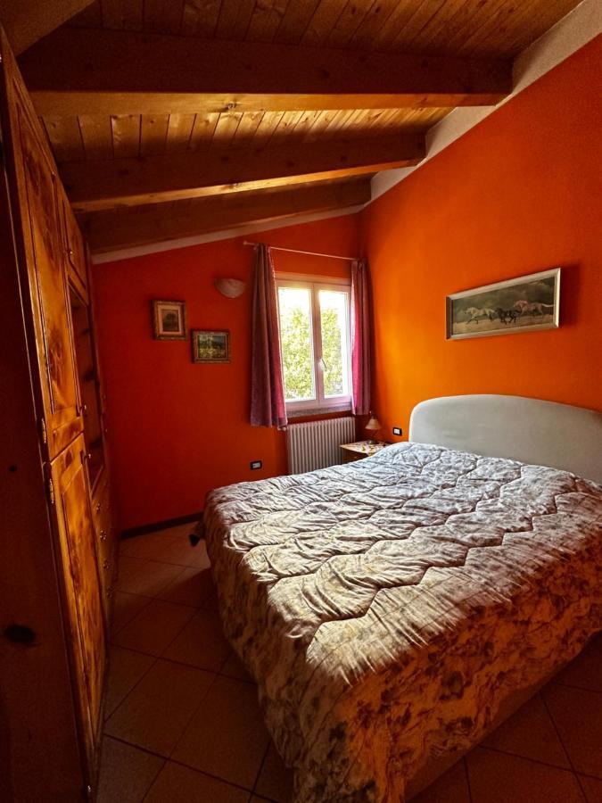 Residence Laguna Beach Pianello Del Lario Ngoại thất bức ảnh